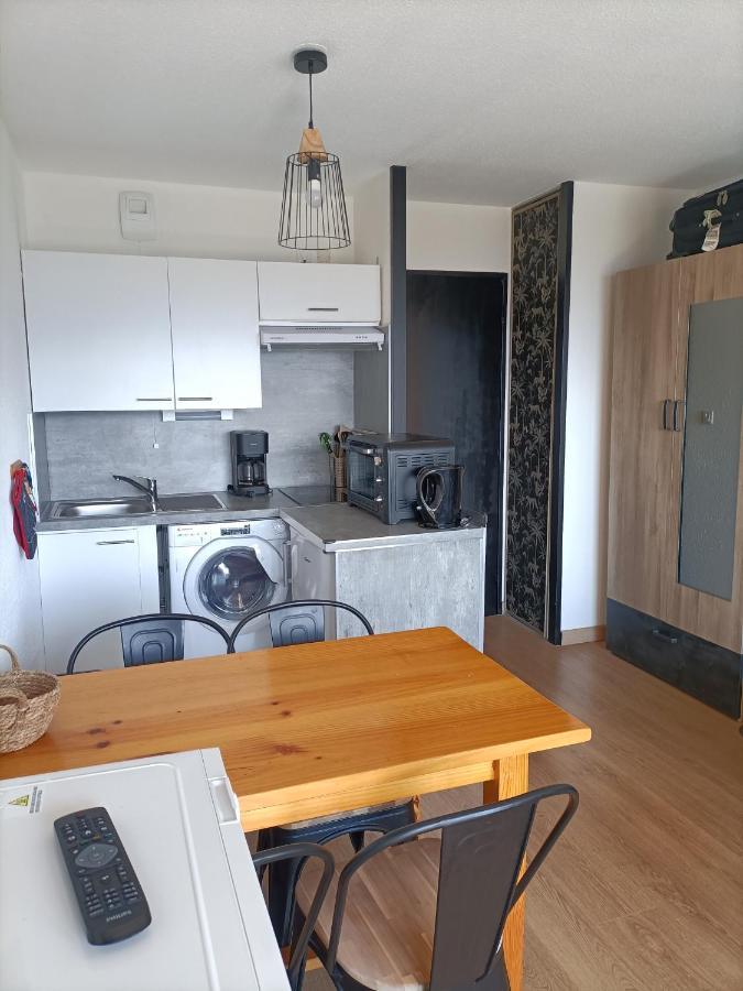 Résidence Les ISARDS Studio cabine rénové - vue Montagne Font Romeu Exterior foto
